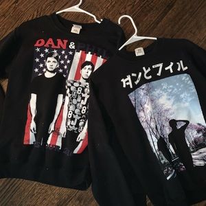 [SOLD] SET OF 2 Dan & Phil Sweatshirts
